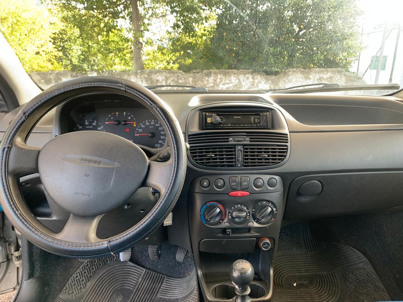 Fiat Punto 1.2i cat 60cv 5 porte EL