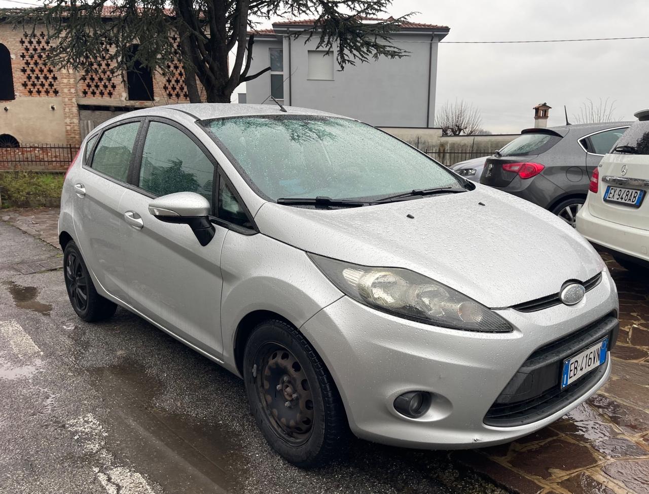 Ford Fiesta Fiesta 1.4 5 porte Bz.- GPL