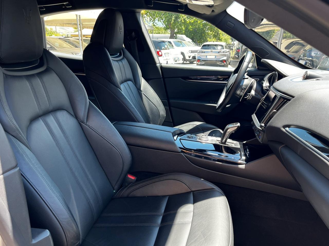 Maserati Levante 3.0 V6 Benzina 350CV Gransport