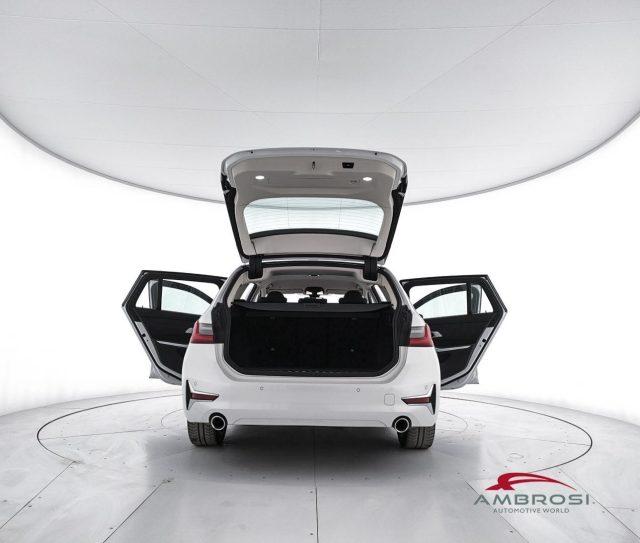 BMW 320 Serie 3 d 48V Luxury