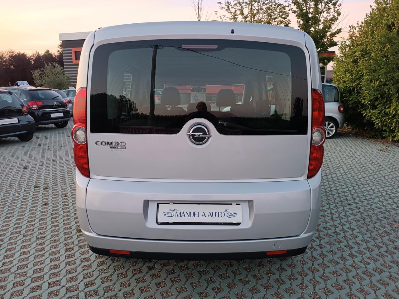 Opel Combo 1.6 CDTi~Diesel~190.000~GARANZIA~2017
