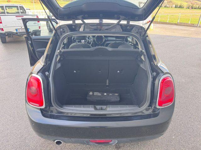 MINI Cooper D 1.5 Cooper D Hype 5 porte ok neopatentati