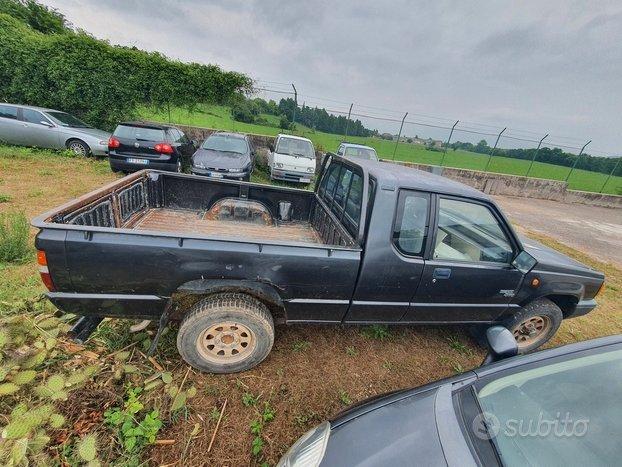 Mitsubishi L200 2.5 TDI 4WD 87CV Cabina Singola