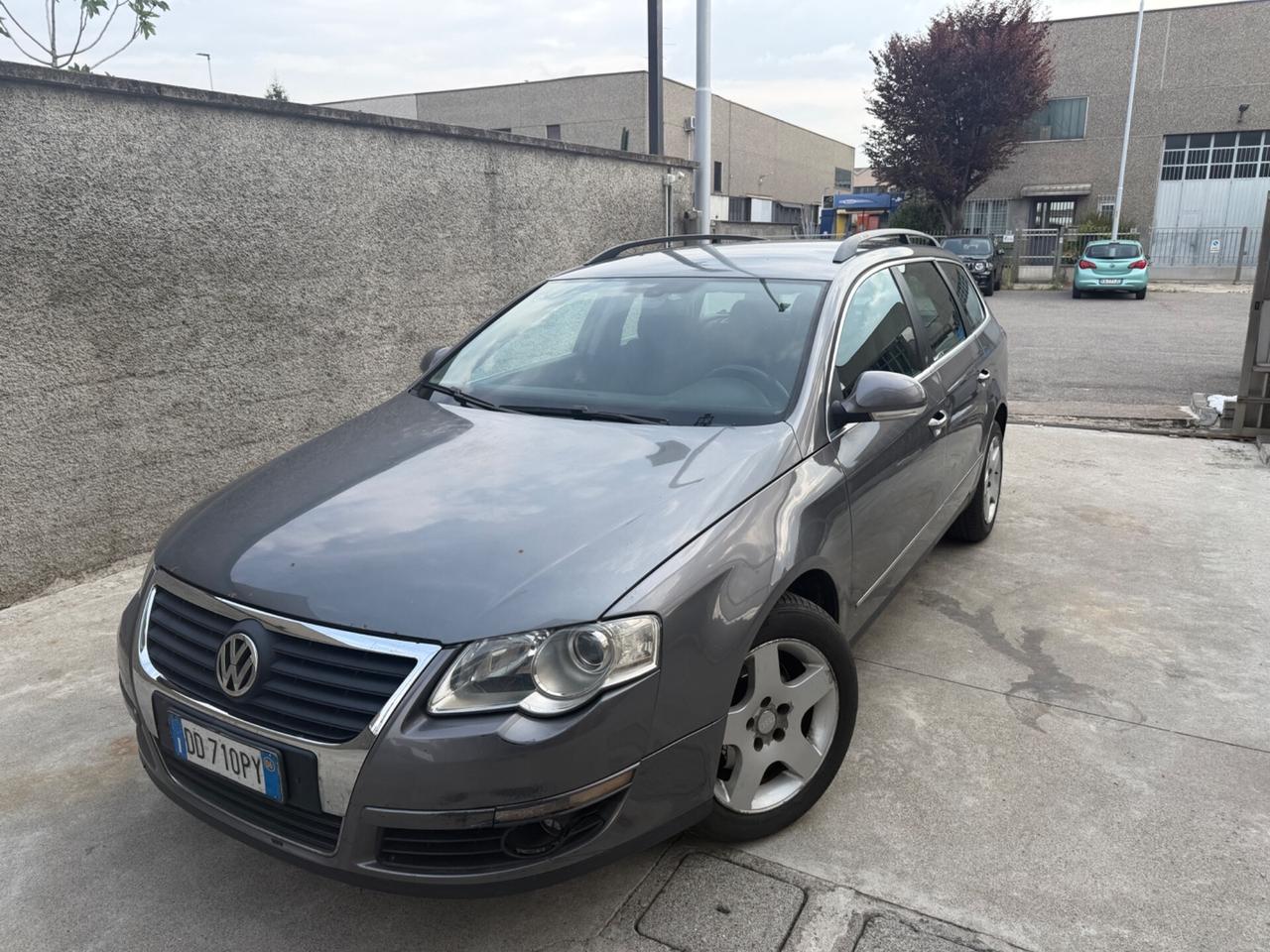 VW PASSAT 2.0TDI GANCIO TRAINO 1800KG