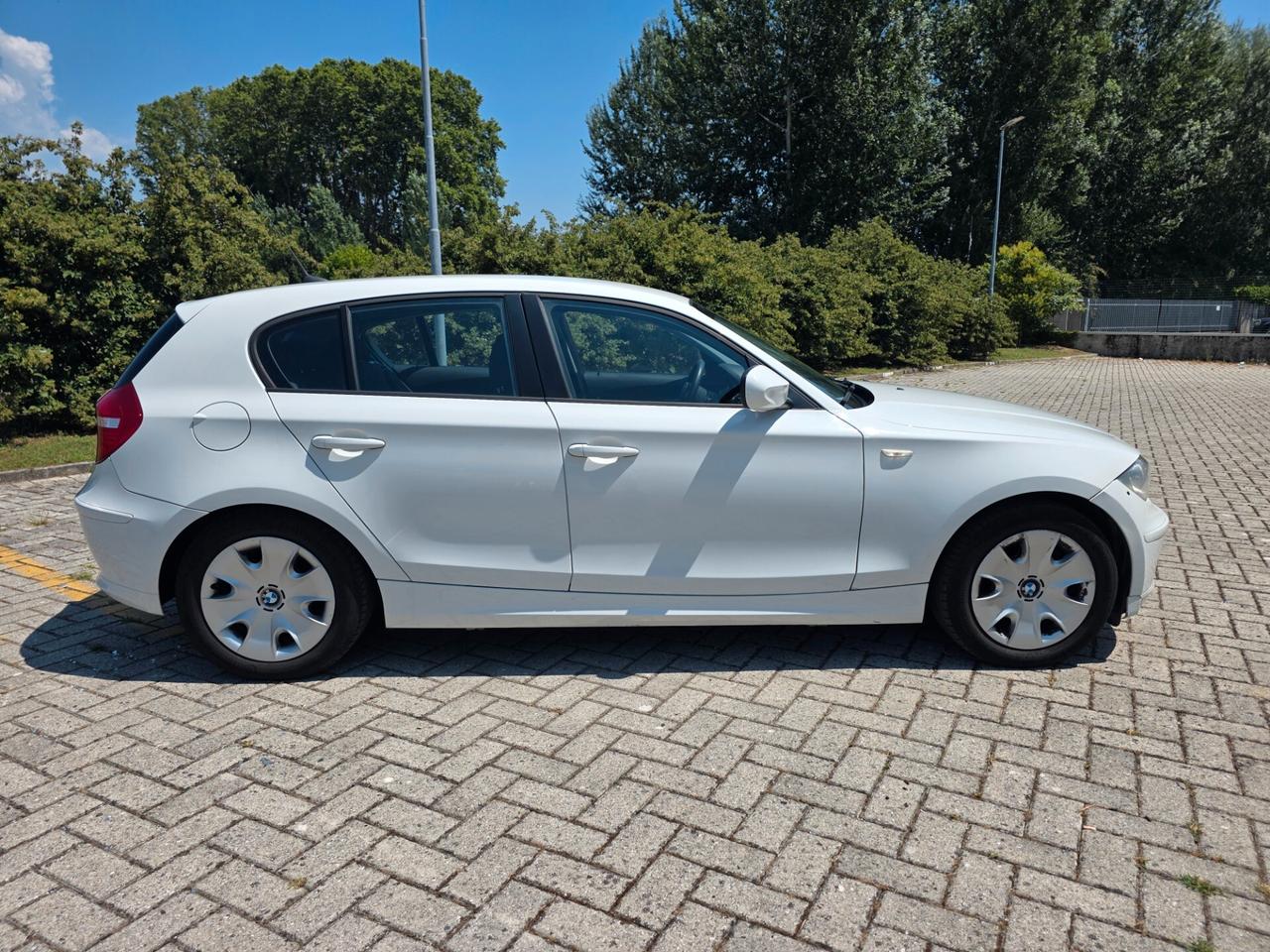Bmw 116 116d 2.0 116CV cat 5 porte Futura DPF