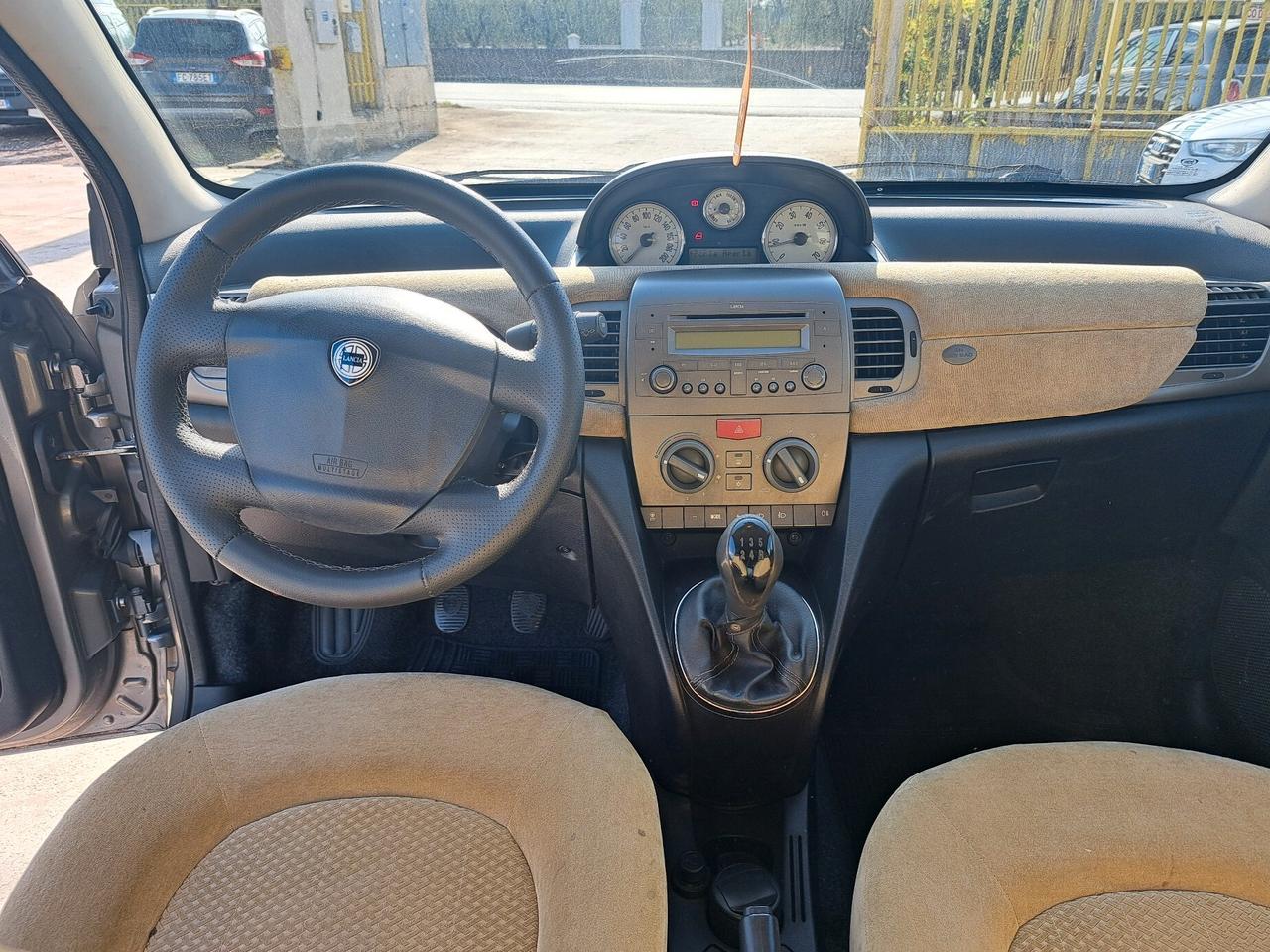 Lancia Ypsilon 1.3 MULTIJET - 2005 PLATINO