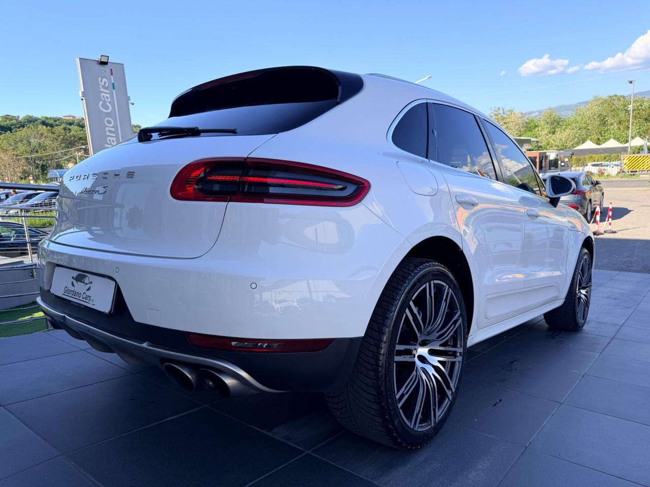 Porsche Macan 3.0 S Diesel white edition pari al nuovo