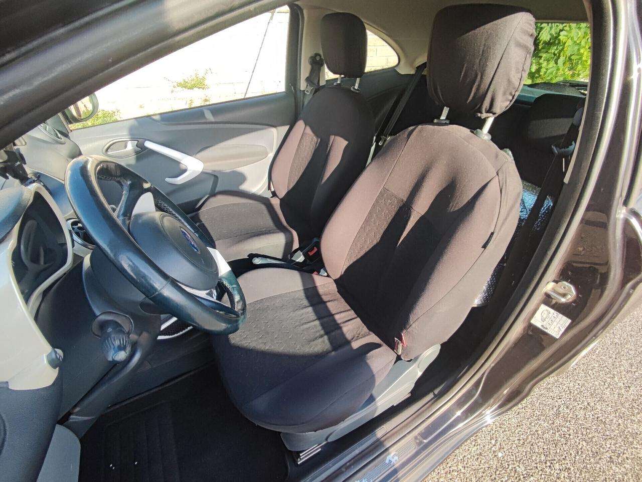 Ford Ka 1.2 8V 69CV Titanium