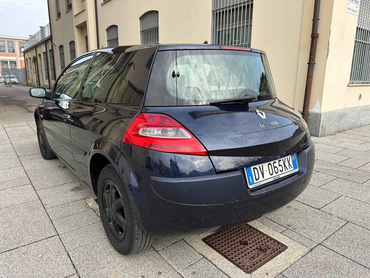 Renault Megane Mégane C-C 1.5 dCi/105CV Exception