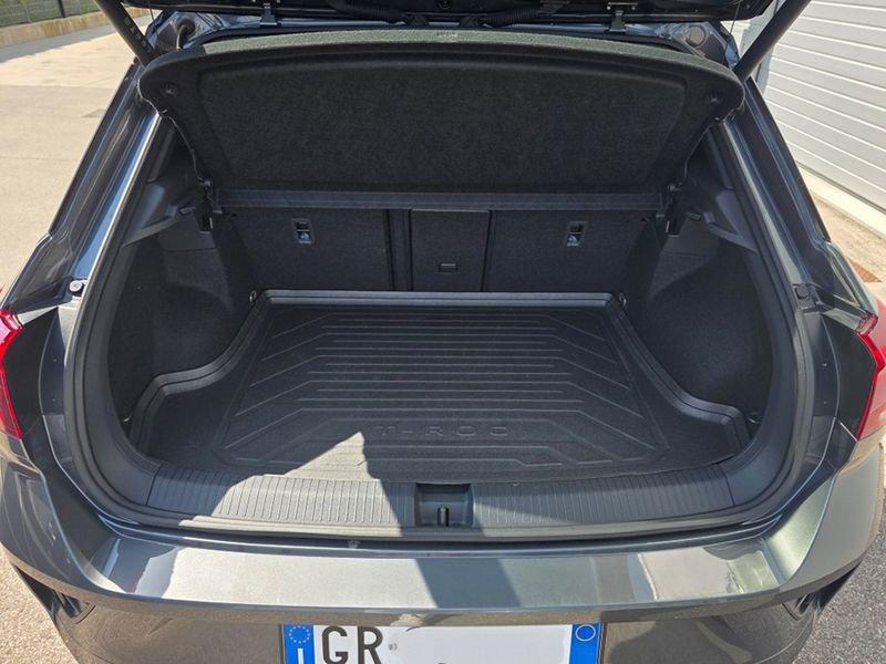 Volkswagen T-Roc 1.0 TSI R-Line
