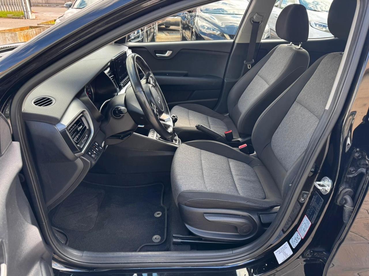 KIA STONIC 1.2 GPL URBAN AZIENDALE