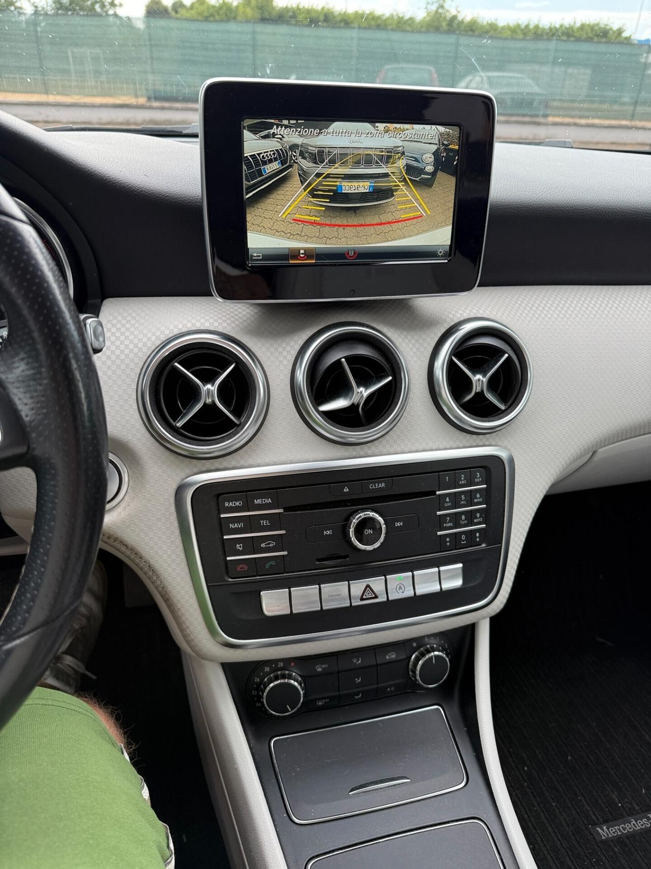 Mercedes-benz A 200 d Automatic 4Matic Premium