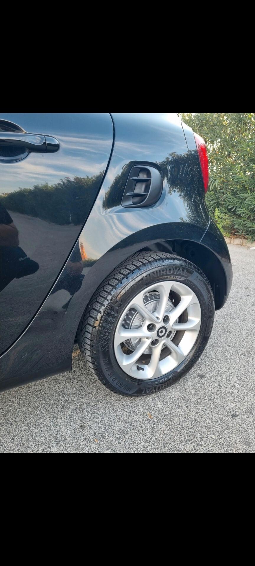 Smart ForFour 453 km 118 mila