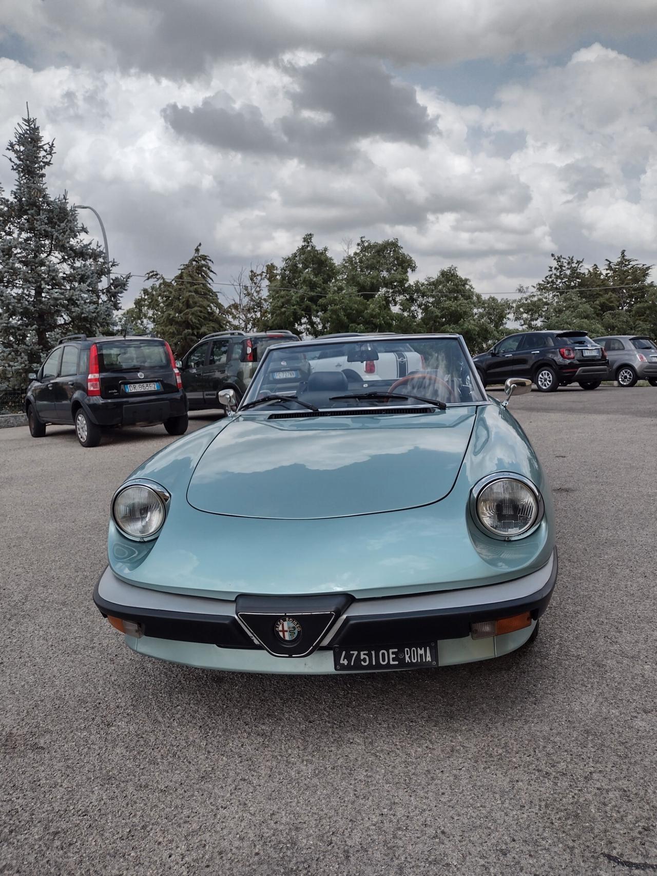 Alfa Romeo Spider 1.6