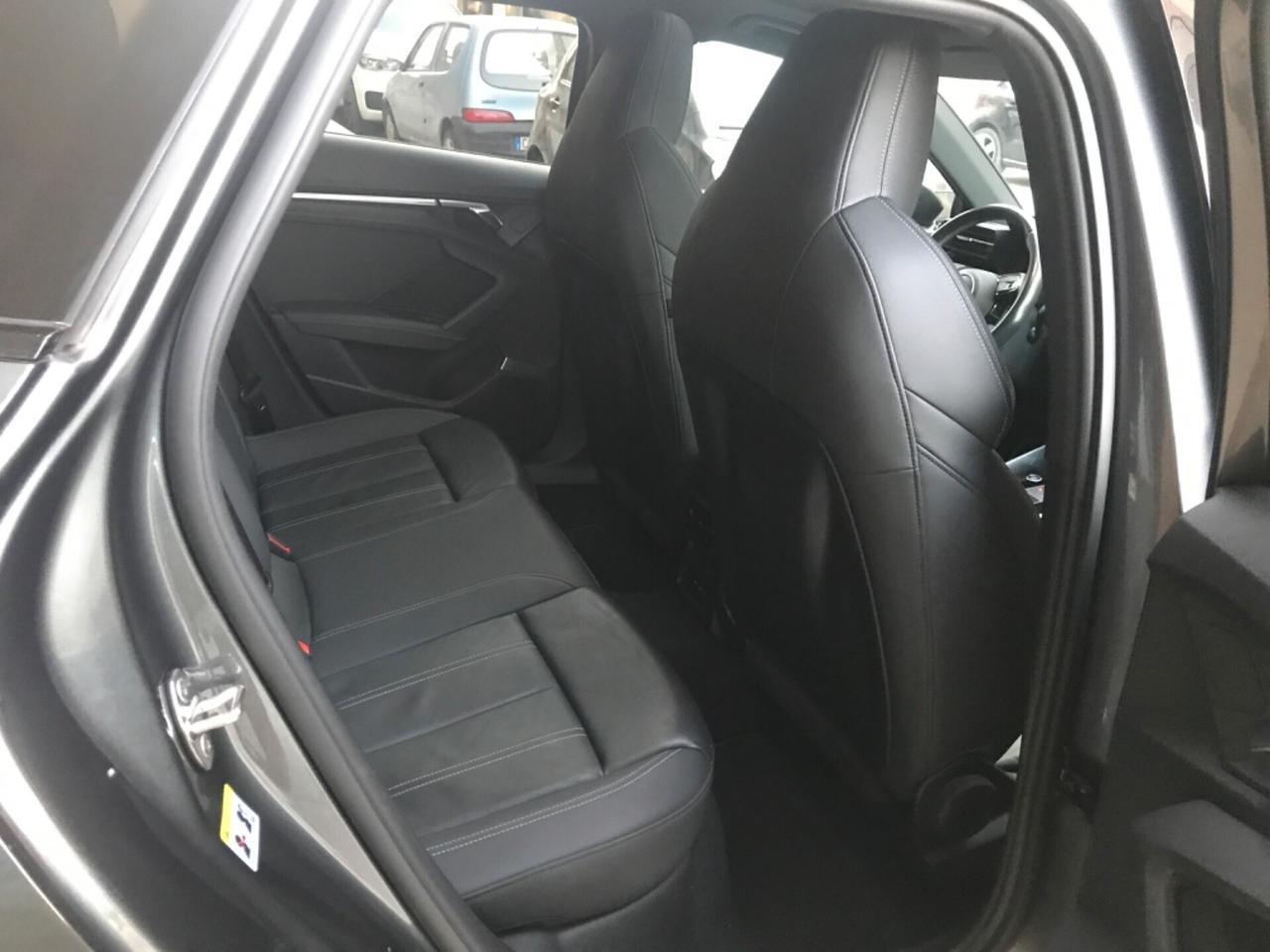 Audi A3 SPB 30 g-tron S tronic 131CV S LINE BLACK EDITION " TETTO PELLE LED MATRIX B&O 18 "