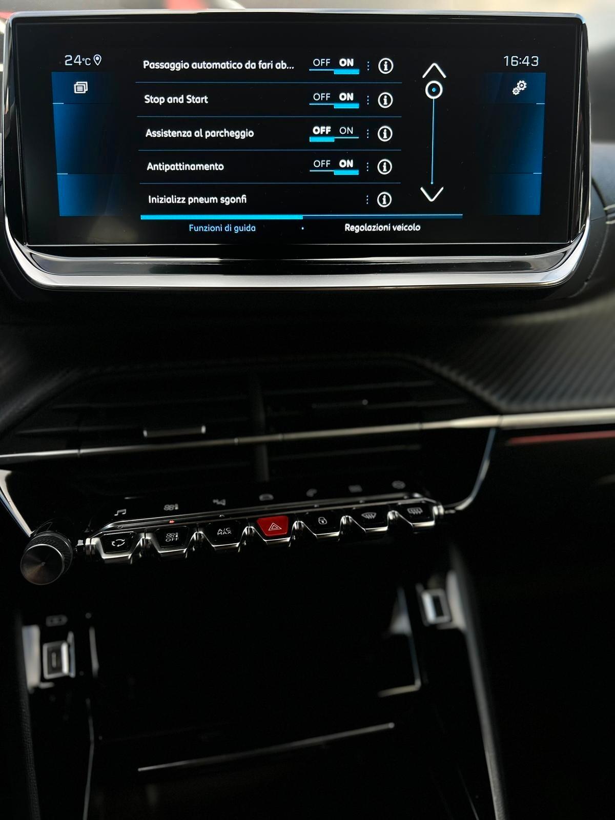 Peugeot 2008 PureTech 1.2 Benzina 130 S&S GT
