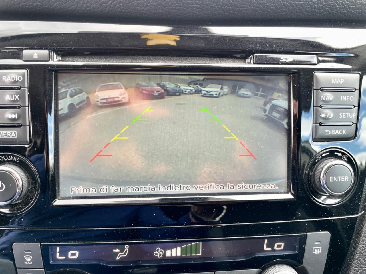 Nissan Qashqai 1.5 dCi NAVI-RETROCAMERA