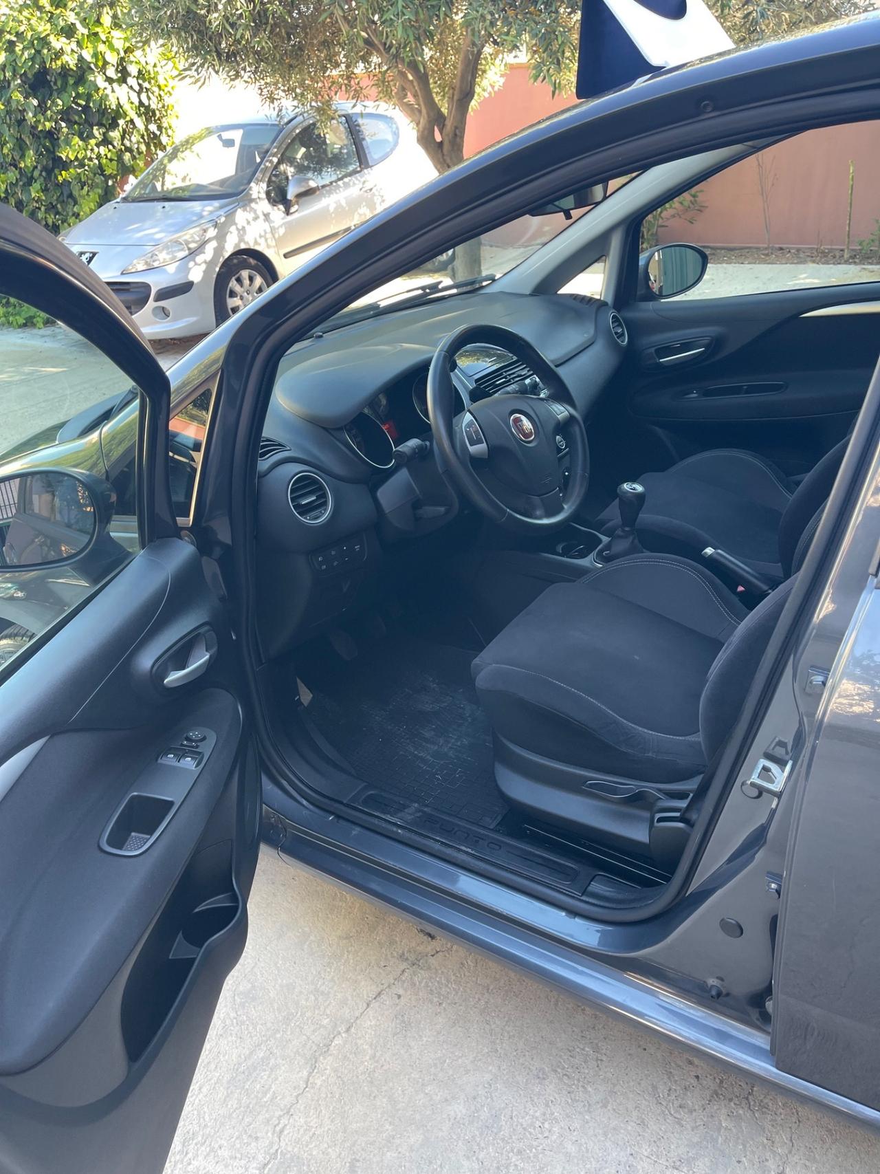 Fiat Punto 1.3 MJT II 75 CV 5 porte Lounge