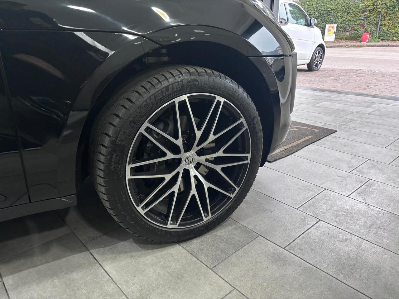 PORSCHE MACAN 2.0 265CV TETTO-NAVI-RETRO