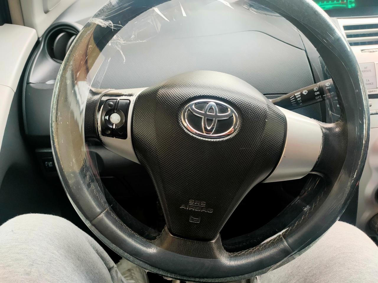 Toyota Yaris 1.4 D-4D 5 porte Navi