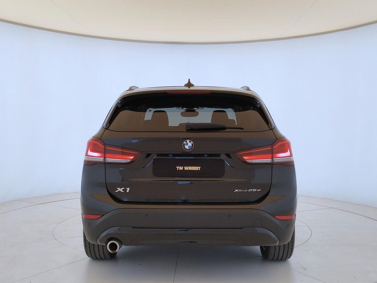 BMW X1 xdrive25e Advantage auto - IVA ESPOSTA