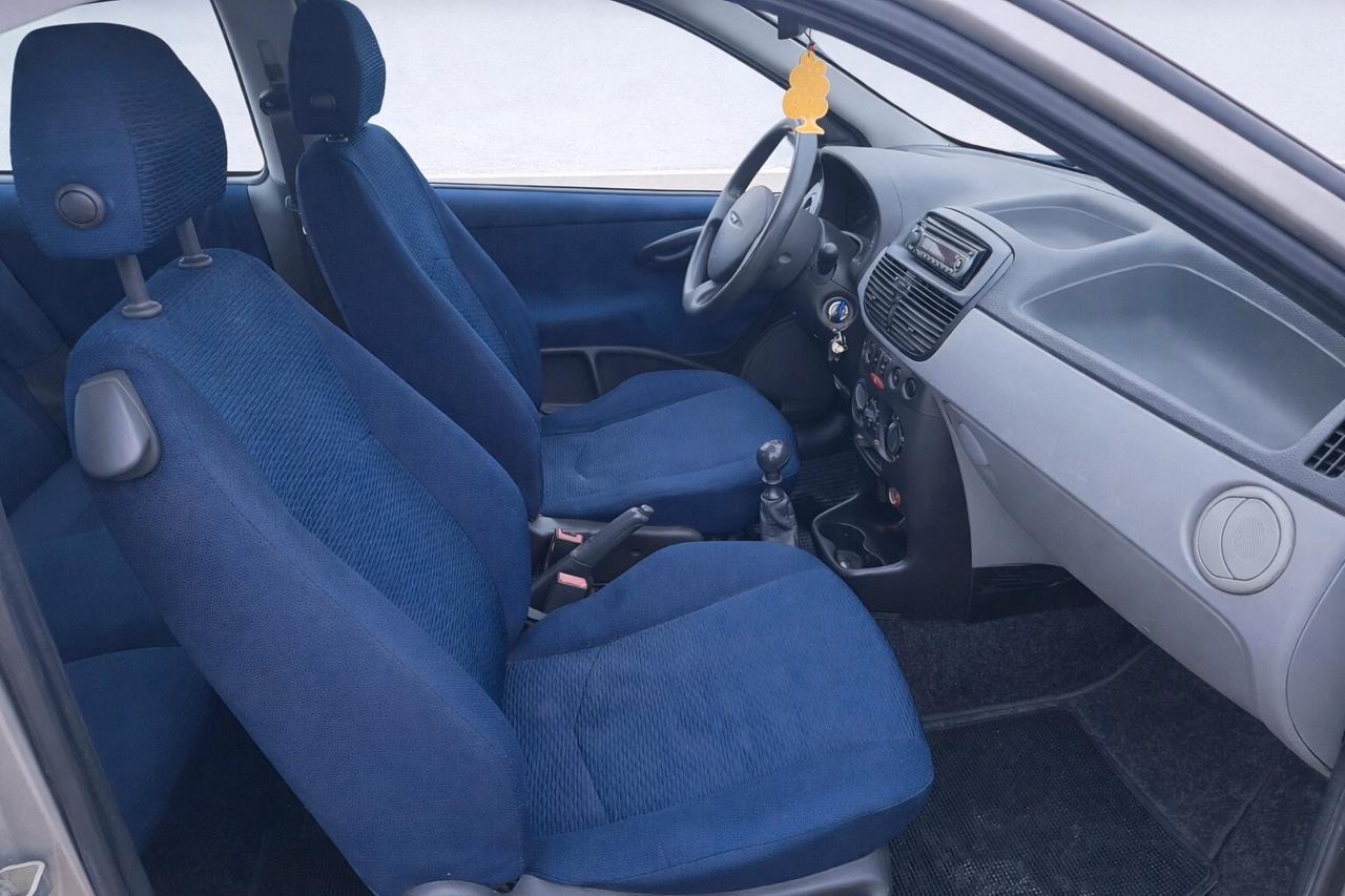 Fiat Punto 1.2i cat 3 porte ELX CLIMA NEOPAT 116.000KM UNICOPROPIETARIO