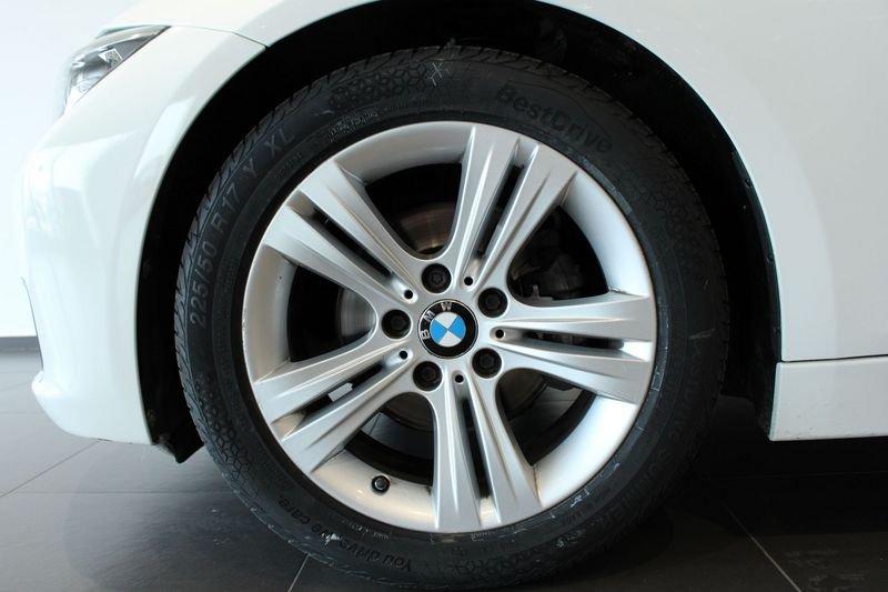 BMW Serie 3 (F30/F31) 318D TOURING SPORT