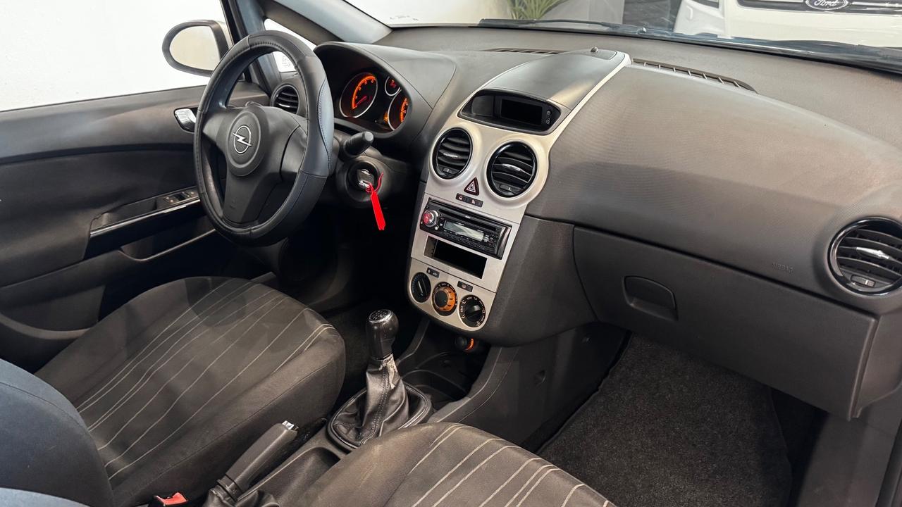 Opel Corsa 1.2 5 porte Enjoy
