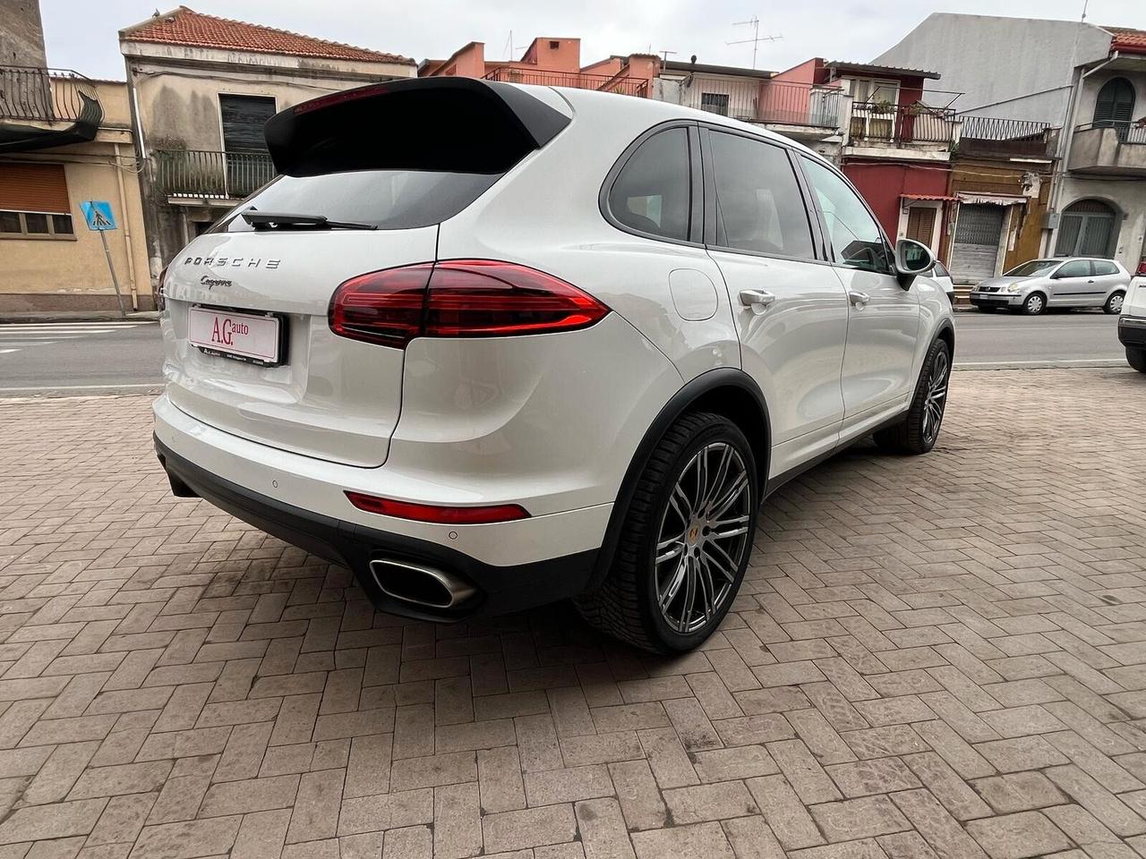 Porsche Cayenne 3.0 Diesel 250cv FULL FULL NO SUPERBOLLO
