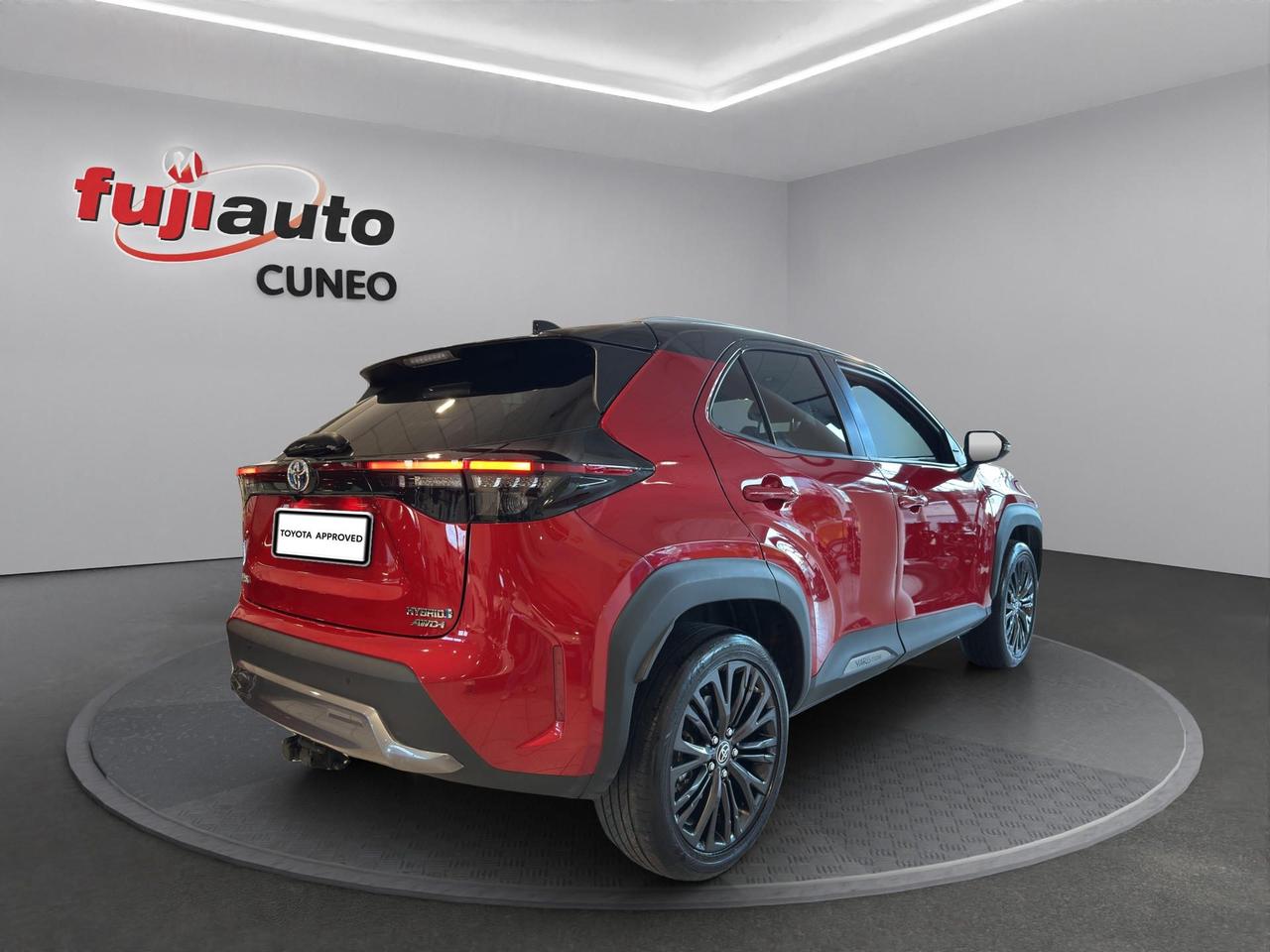 Toyota Yaris Cross 1.5h Adventure awd-i 116cv e-c