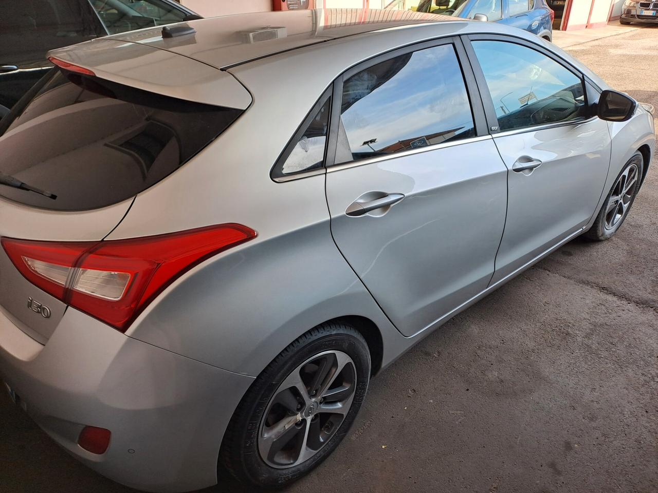 Hyundai i30 1.6 CRDi 5p. Go!