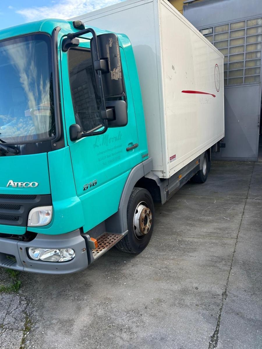 MERCEDES-BENZ ATEGO 818