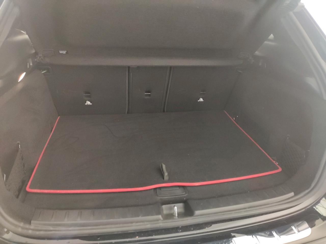Mercedes-benz GLA 200 d Automatic AMG Line Premium Plus