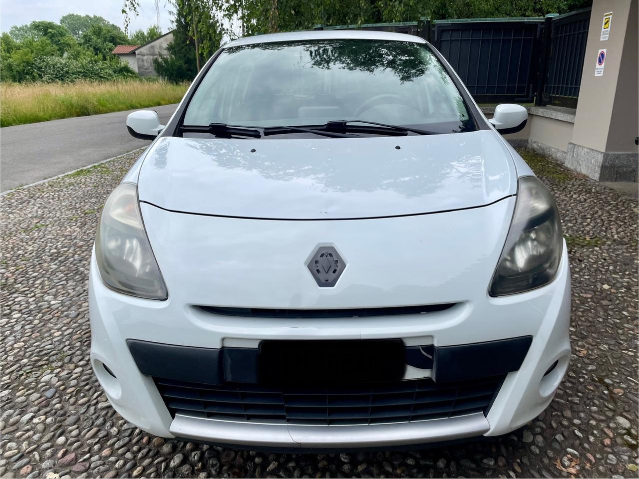 Renault Clio 1.2 16V 5 porte *NEOPATENTATI*