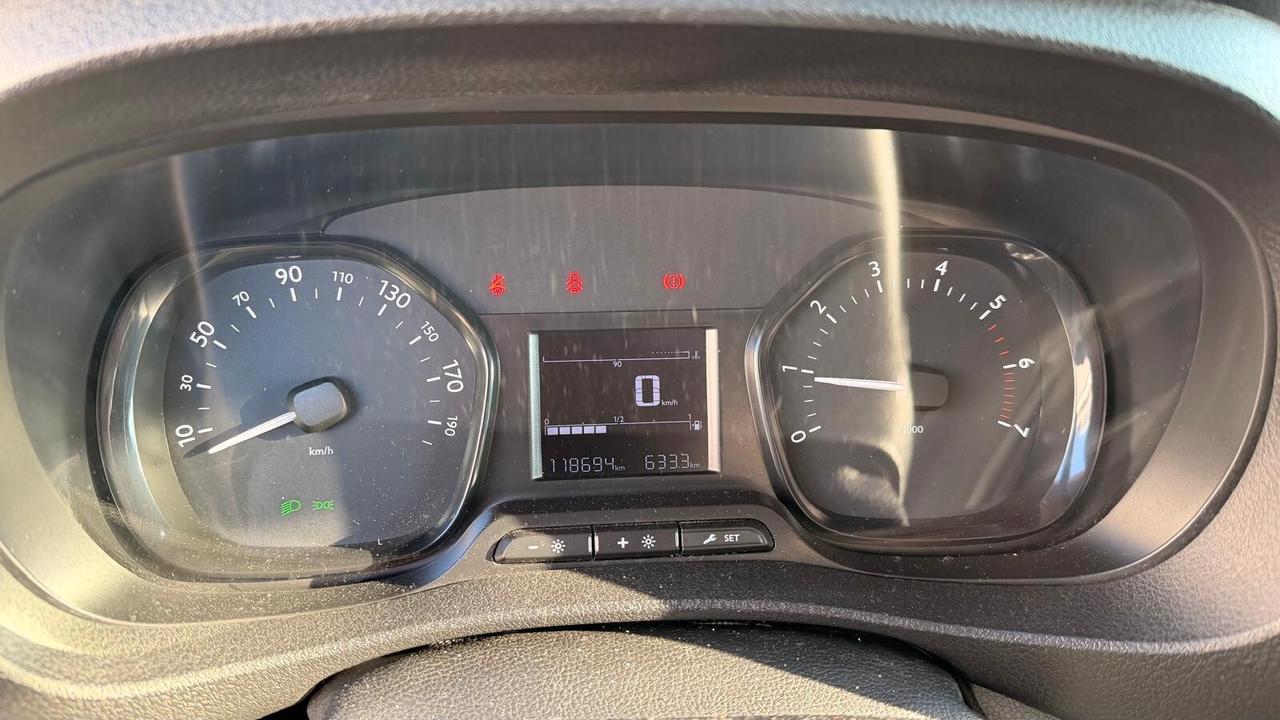 Peugeot Expert JUMPY SPACETOURER