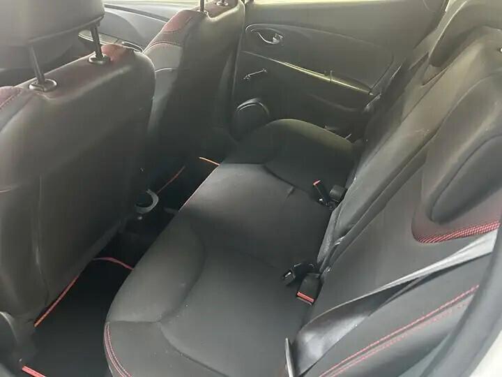 RENAULT CLIO "COSTUME NATIONAL" 1.2 BENZINA - NEOPATENTATI - UNICO PROPRIETARIO - GARANZIA