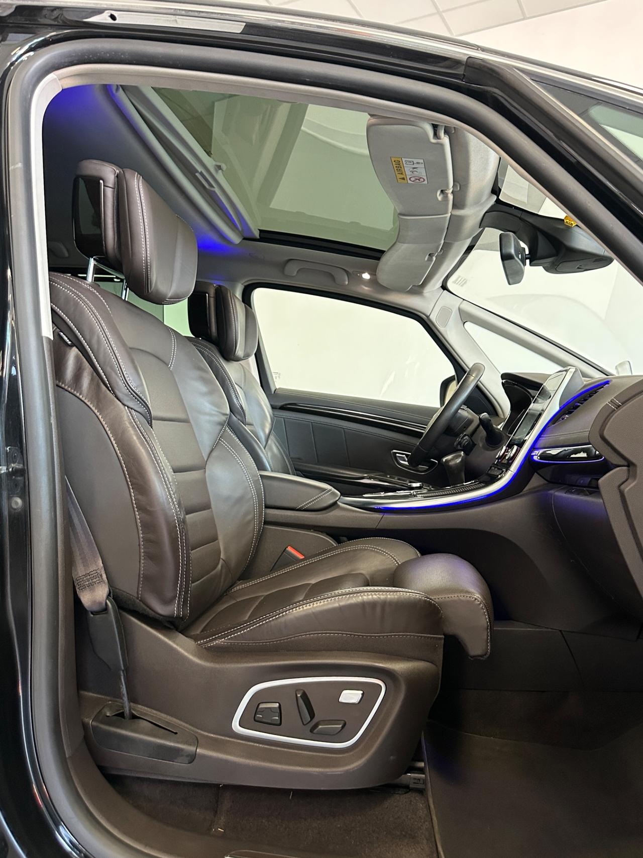 Renault Espace dCi 160CV EDC Energy Initiale Paris 4Control