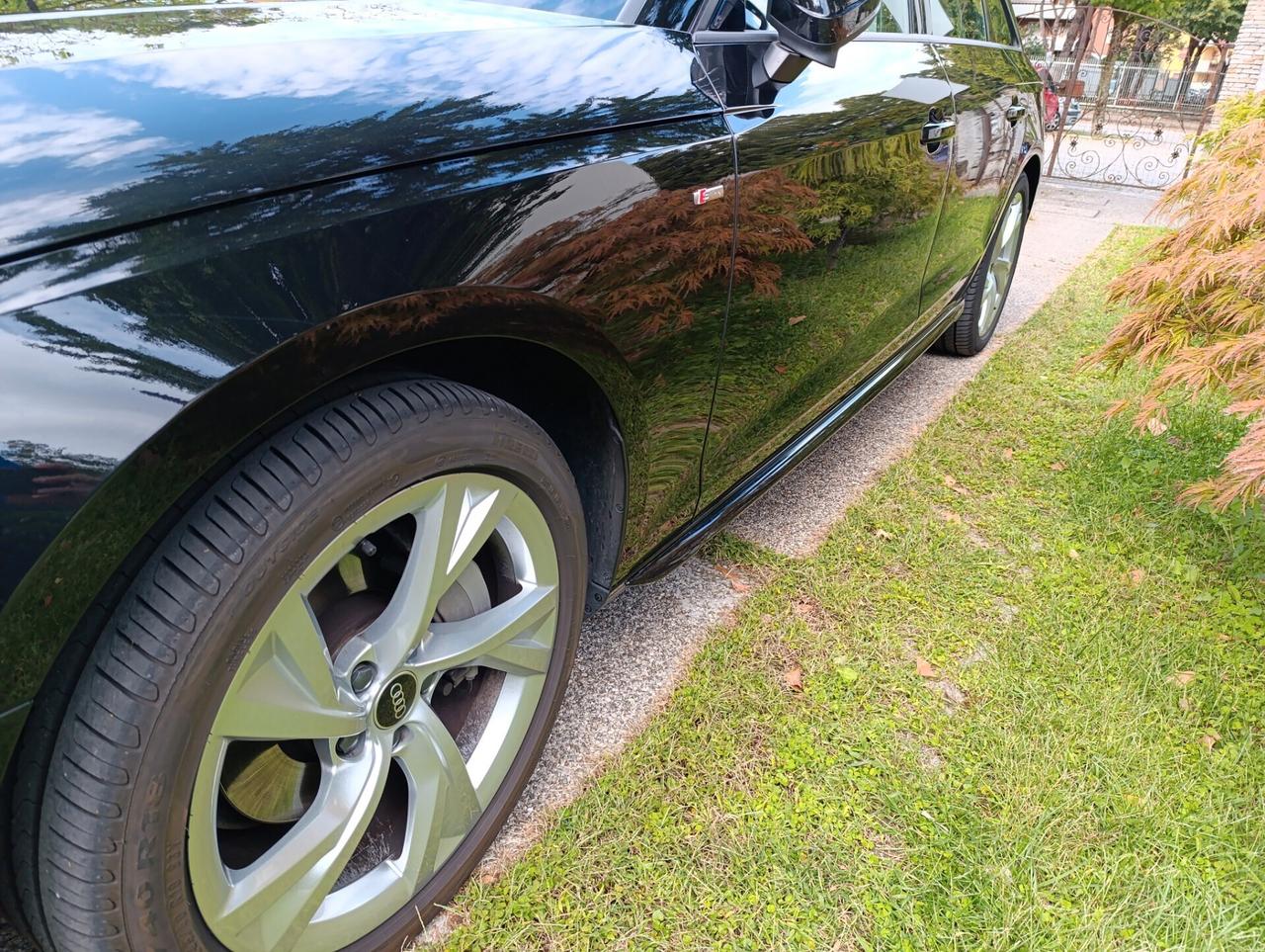 Audi A4 Avant 40 TDI quattro S line #GM