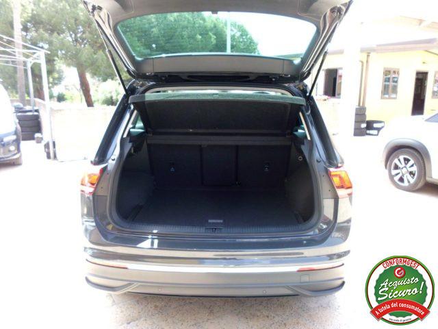 VOLKSWAGEN Tiguan 2.0 TDI 150 CV SCR DSG Life
