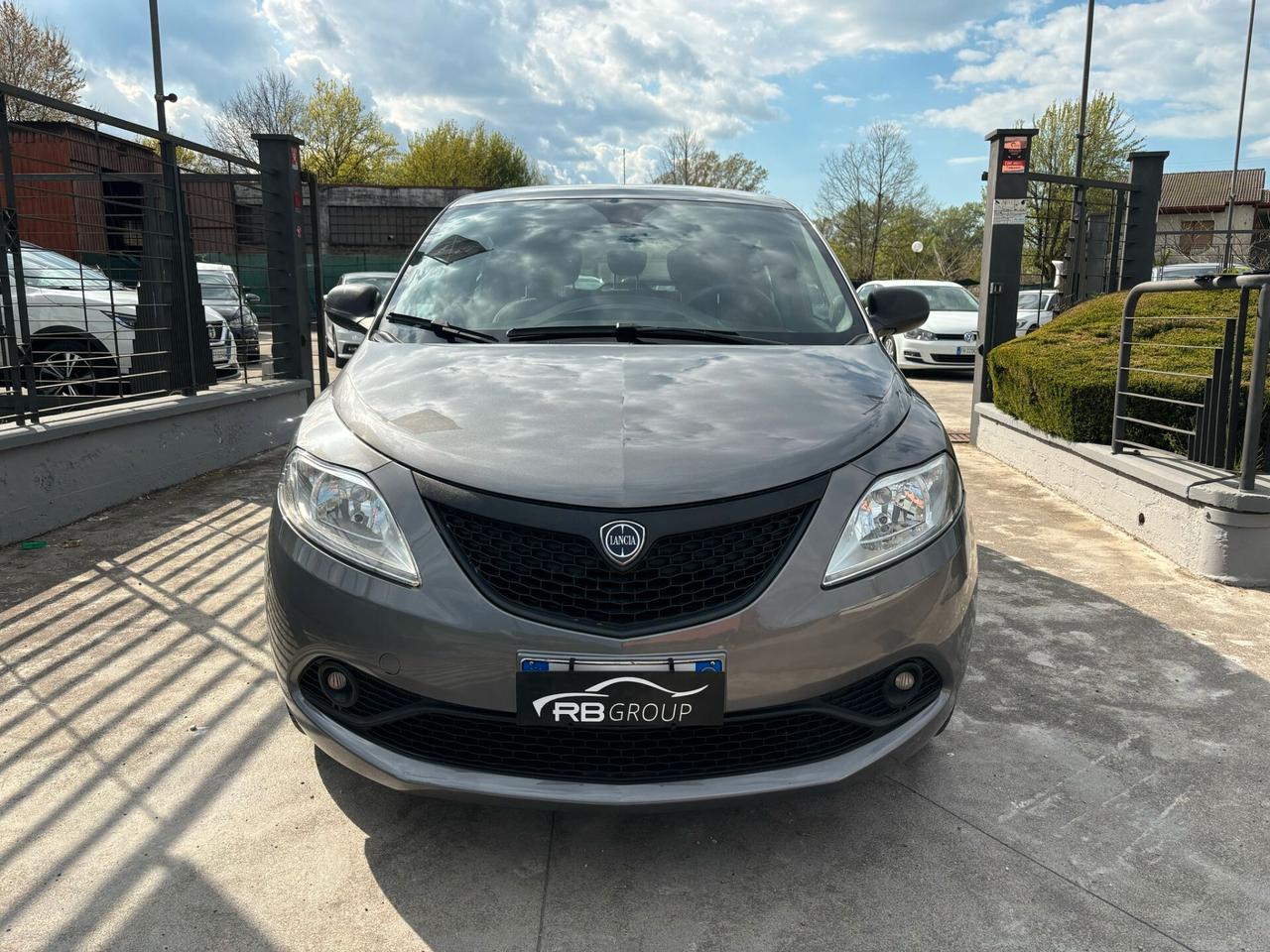 Lancia Ypsilon 1.2 69 CV 5 porte GPL Ecochic Gold