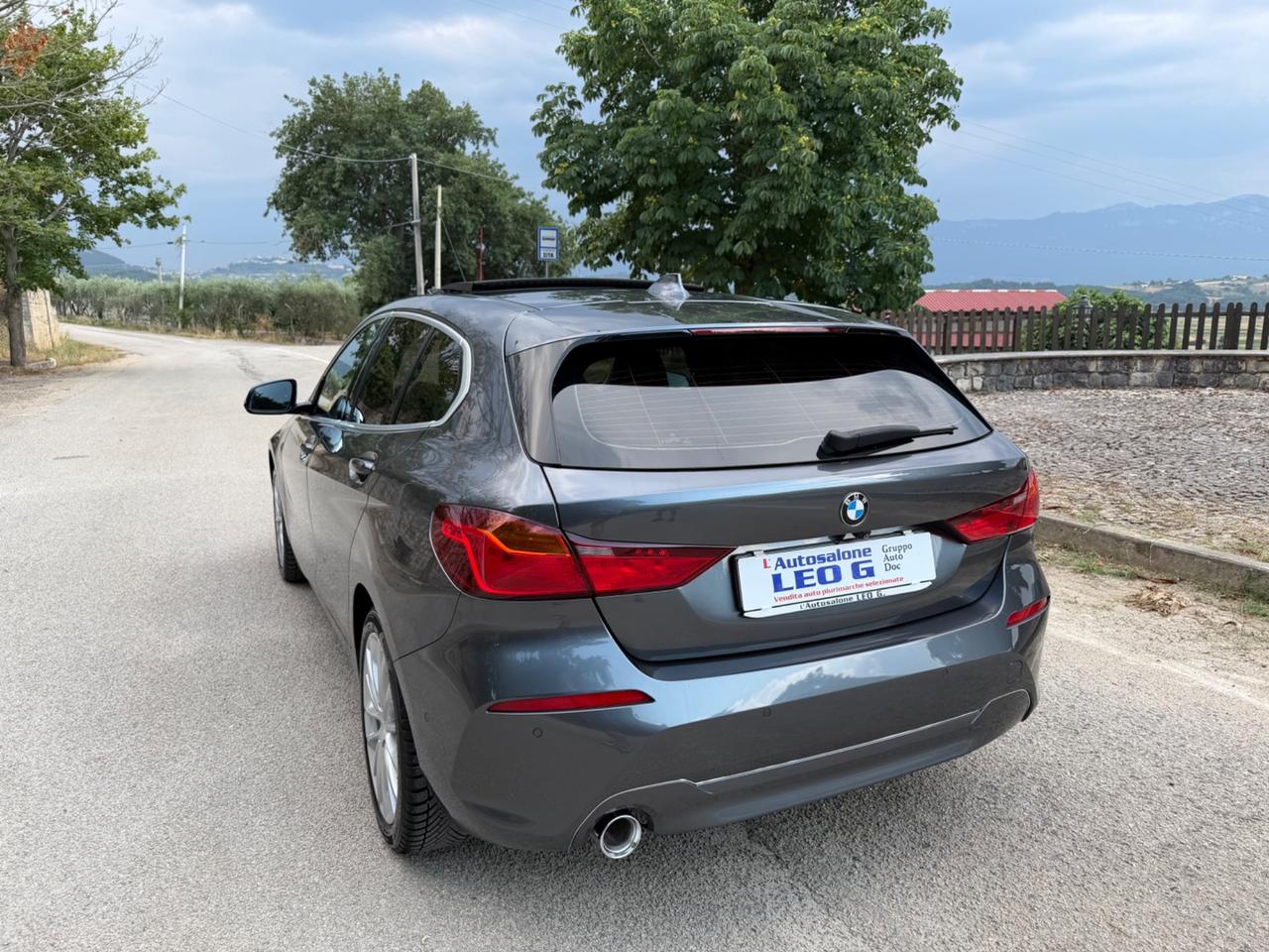 Bmw 116 116d 5p. Business Advantage