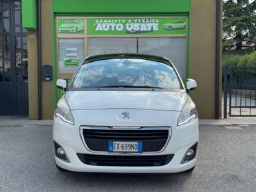 Peugeot 5008 1.6 HDi 115CV 7 POSTI