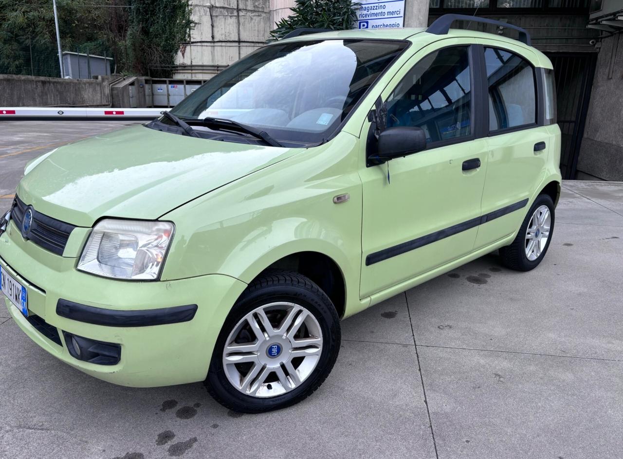 Fiat Panda 1.2 Emotion versione FULL optional neoptentati