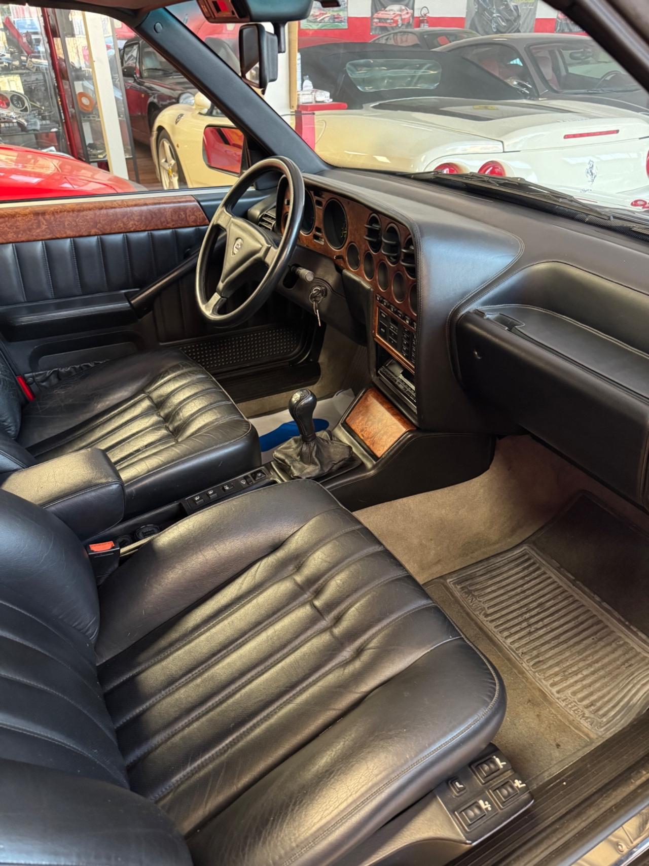 Lancia Thema Ferrari 8.32 PERMUTE