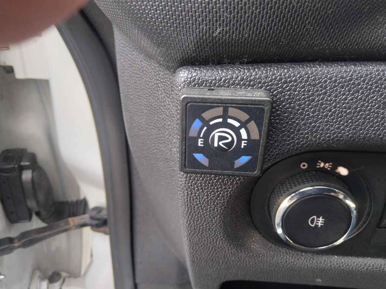 Opel Corsa 1.2 80CV 3 porte GPL-TECH Club x neopatentati