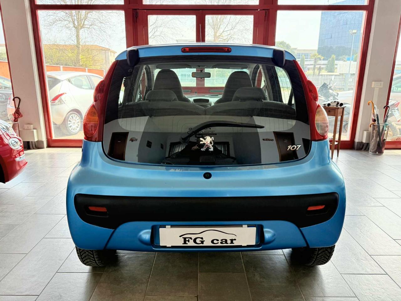 Peugeot 107 1.0 5 porte 68CV NEOPATENTATI