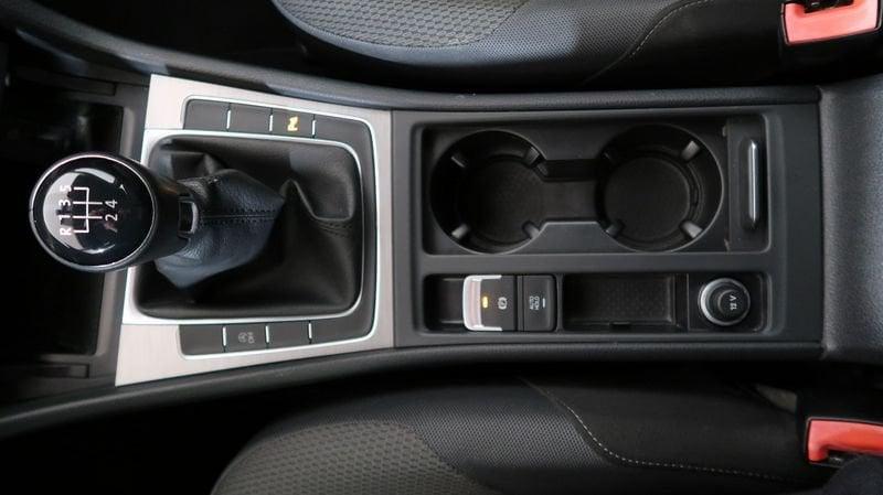 Volkswagen Golf Golf 5p 1.6 tdi (btdi) Comfortline 110cv