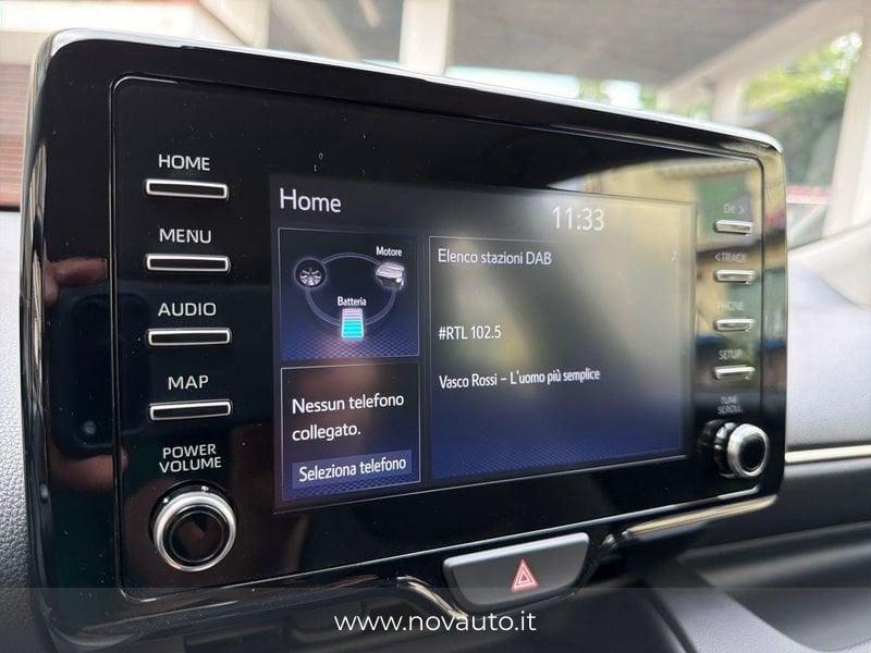 Toyota Yaris Hybrid Trend MY22