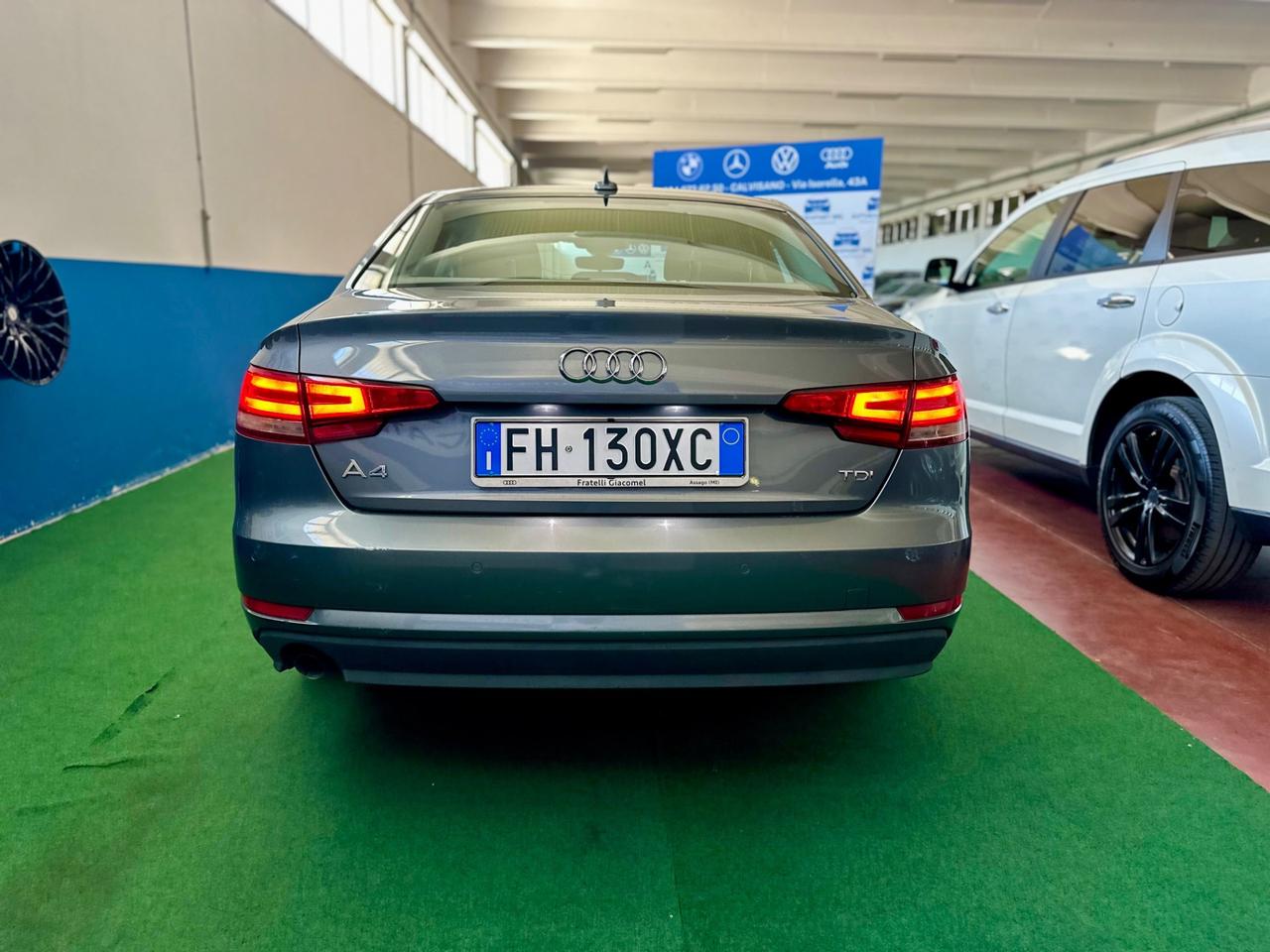 Splendida Audi A4 2.0 TDI 150 CV Business Sport/berlina