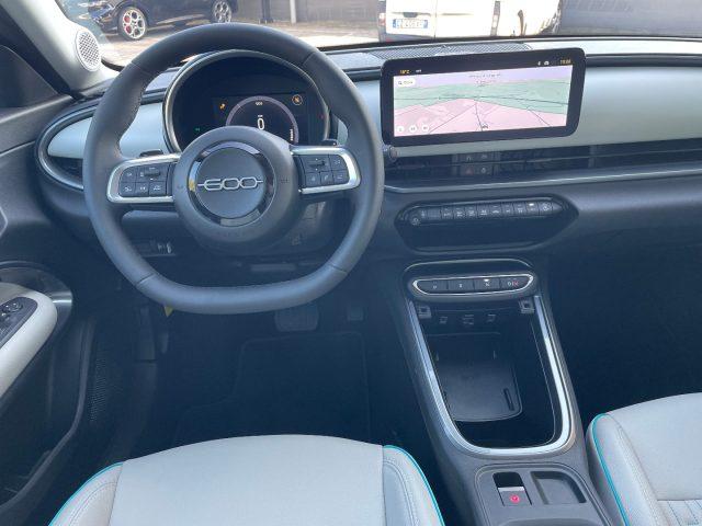 FIAT 600 Hybrid DCT MHEV La Prima #Vari.Colori